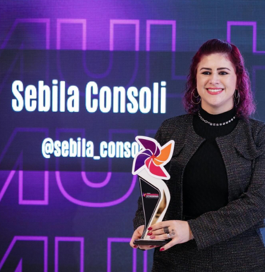 Sebila Consoli - Estética e Bem Estar recebe premiação de Empreendedoras Catarinenses em Florianópolis