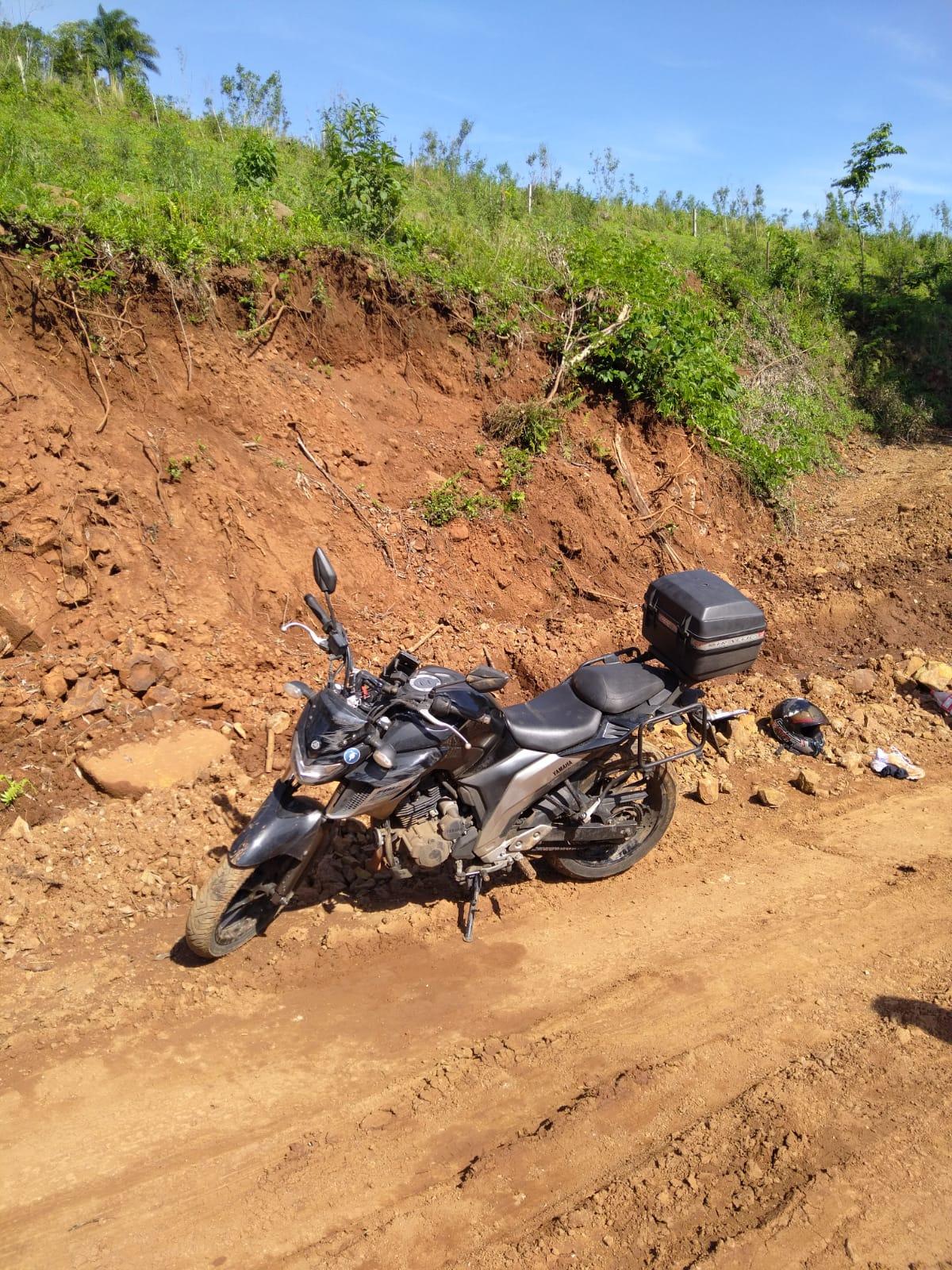 Queda de motociclista e carona no interior de Quilombo-SC