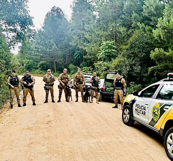 Ação conjunta entre PMSC, PMPR e Receita Federal apreende 150 kg de maconha na divisa entre SC e PR