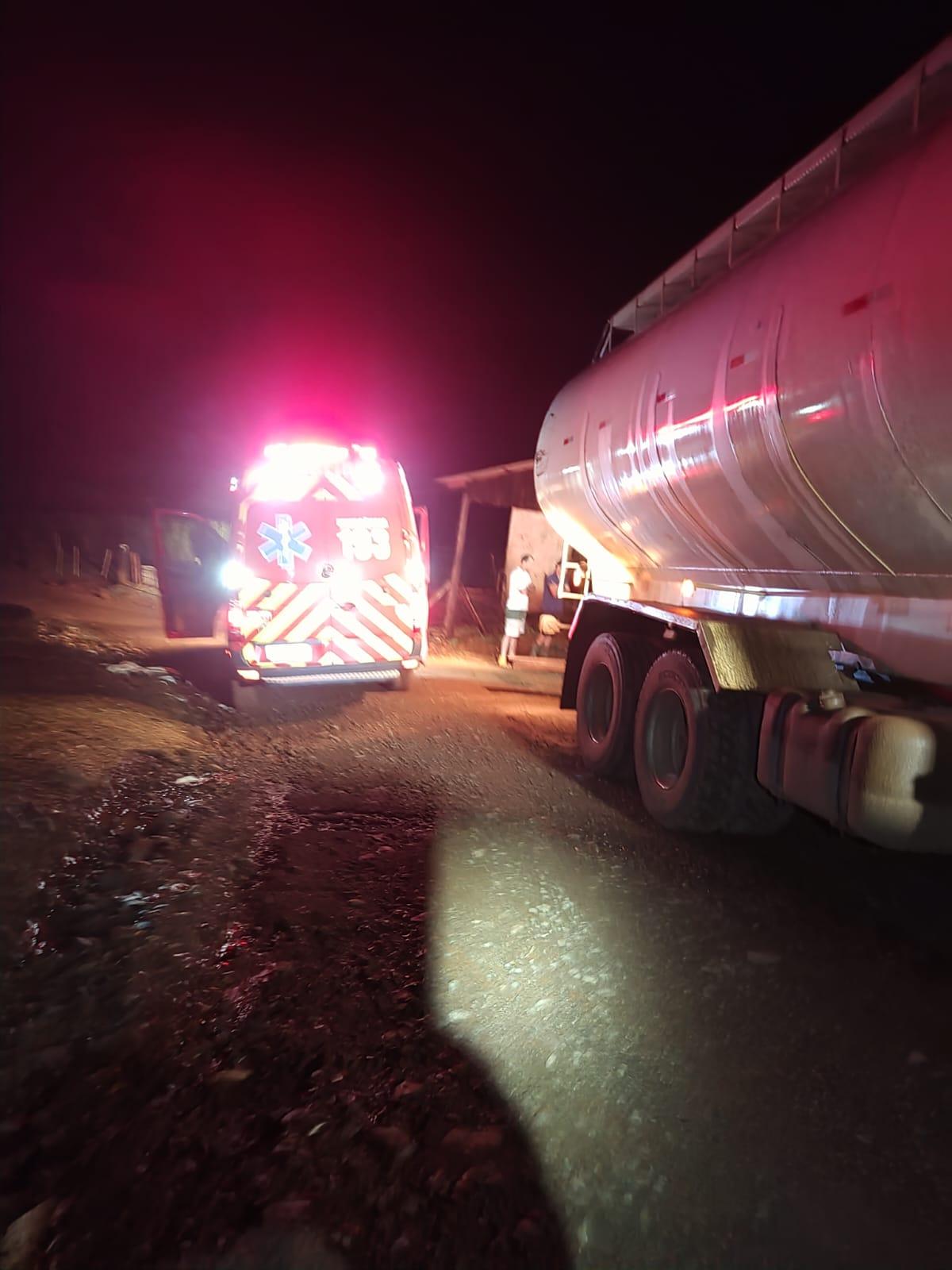 Motorista de caminhão sofre descarga elétrica em União do Oeste/SC