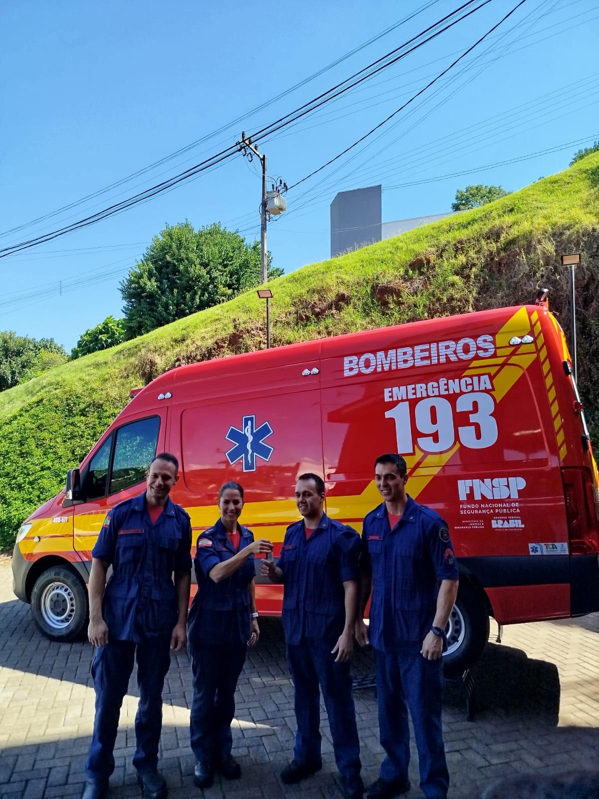 Quilombo: Entrega de Nova Viatura ASU - Auto Socorro de Urgência